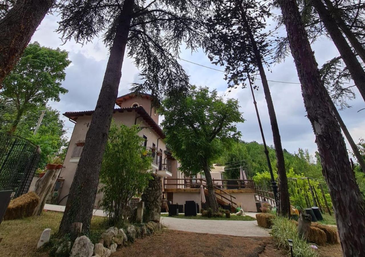 "Il Casaletto" Agriturismo Moderno, Vista Panoramica E Cibo Spettacolare- Scurcola Marsicana Exterior foto